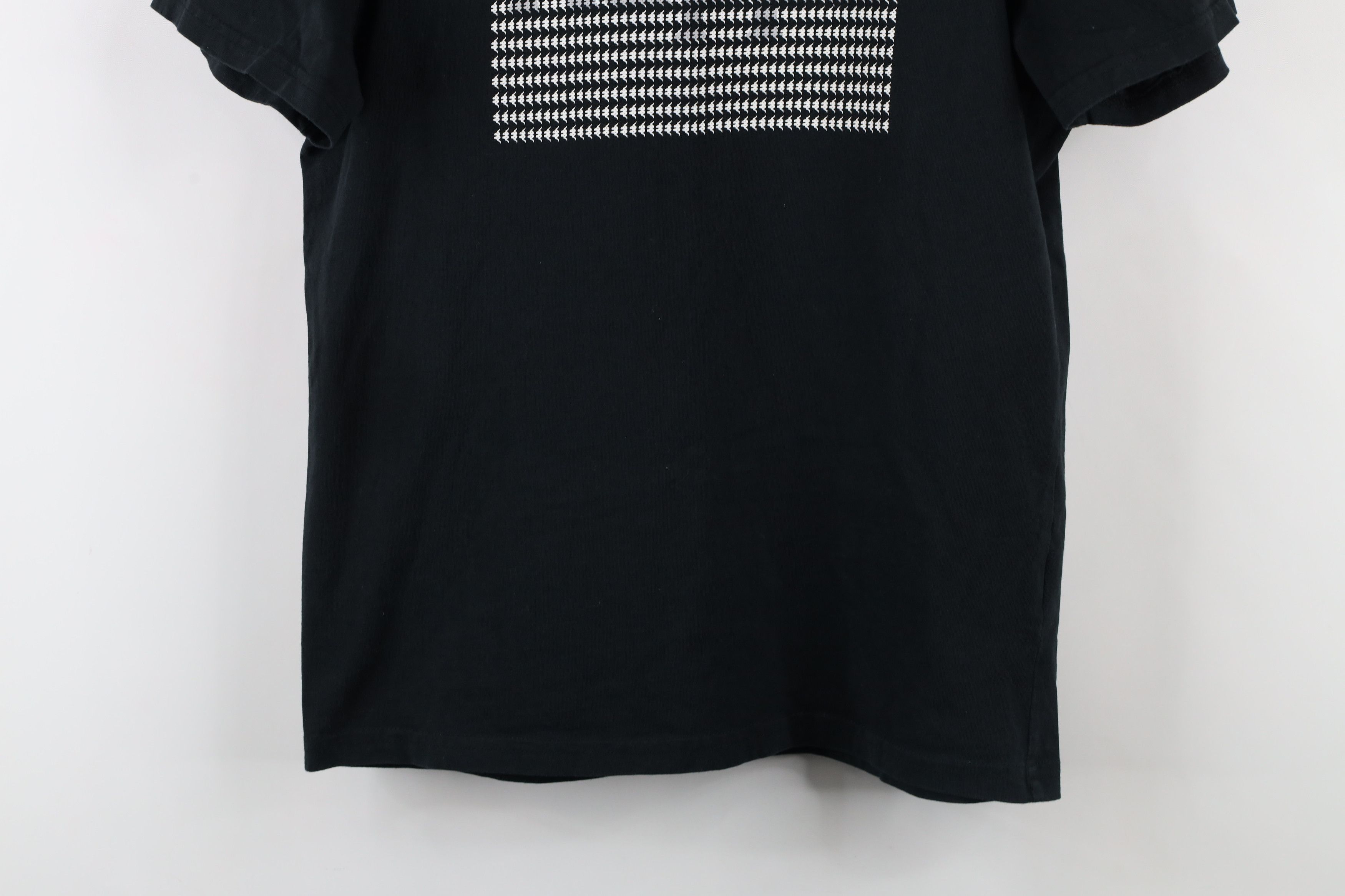 Kappa × Vintage Vintage Kappa Spell Out Trippy Logo Soccer Football T-Shirt Size US S / EU 44-46 / 1 - 3 Thumbnail