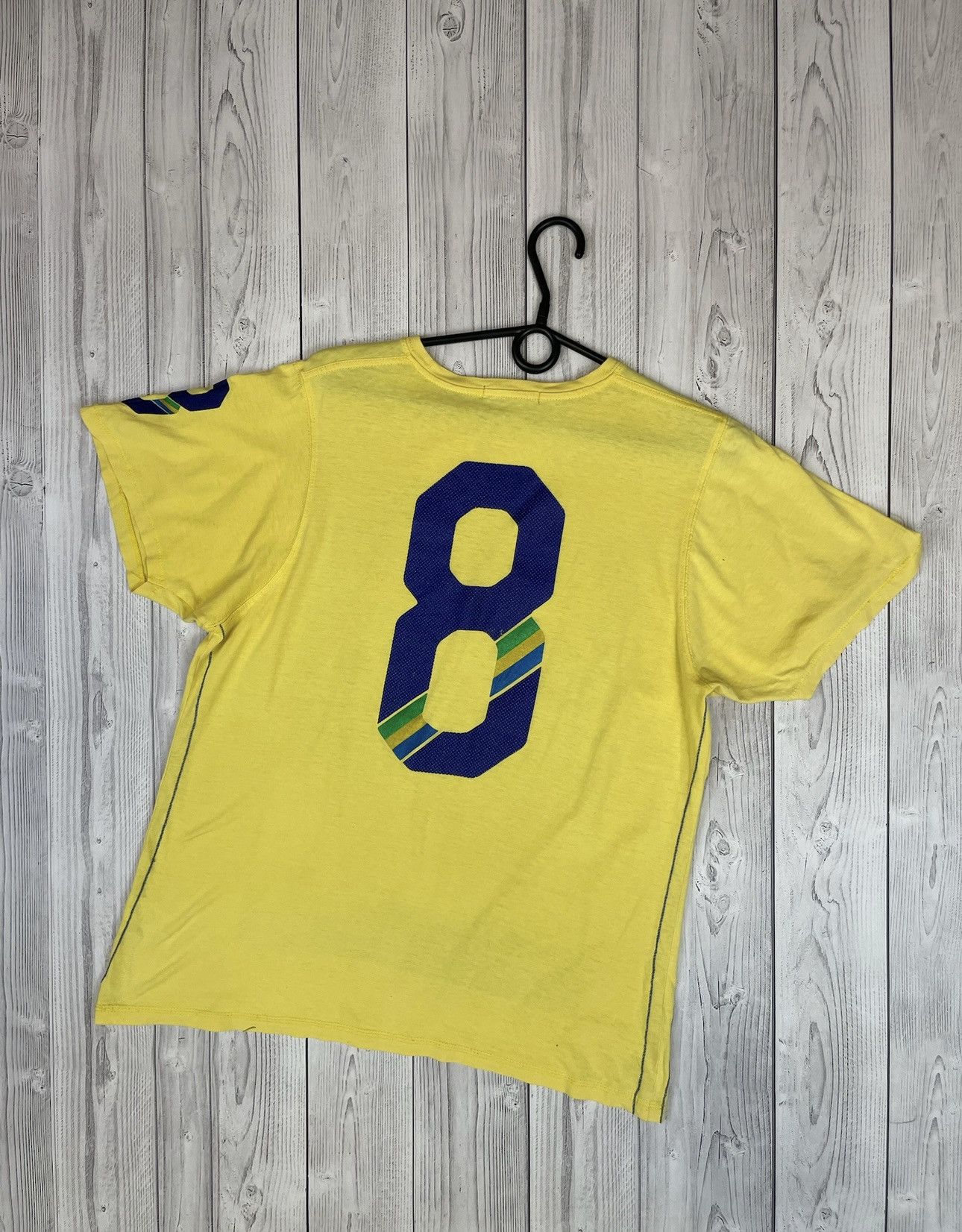 Vintage Vintage Brazil soccer tee girls rare size M yellow Brasil Size US M / EU 48-50 / 2 - 2 Thumbnail