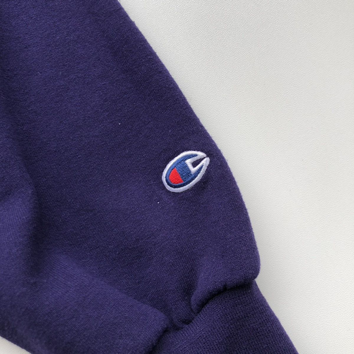 Champion × Vintage Champion ECU East Carolina Pirates 00’s Vintage Sweatshirt Size US M / EU 48-50 / 2 - 7 Thumbnail