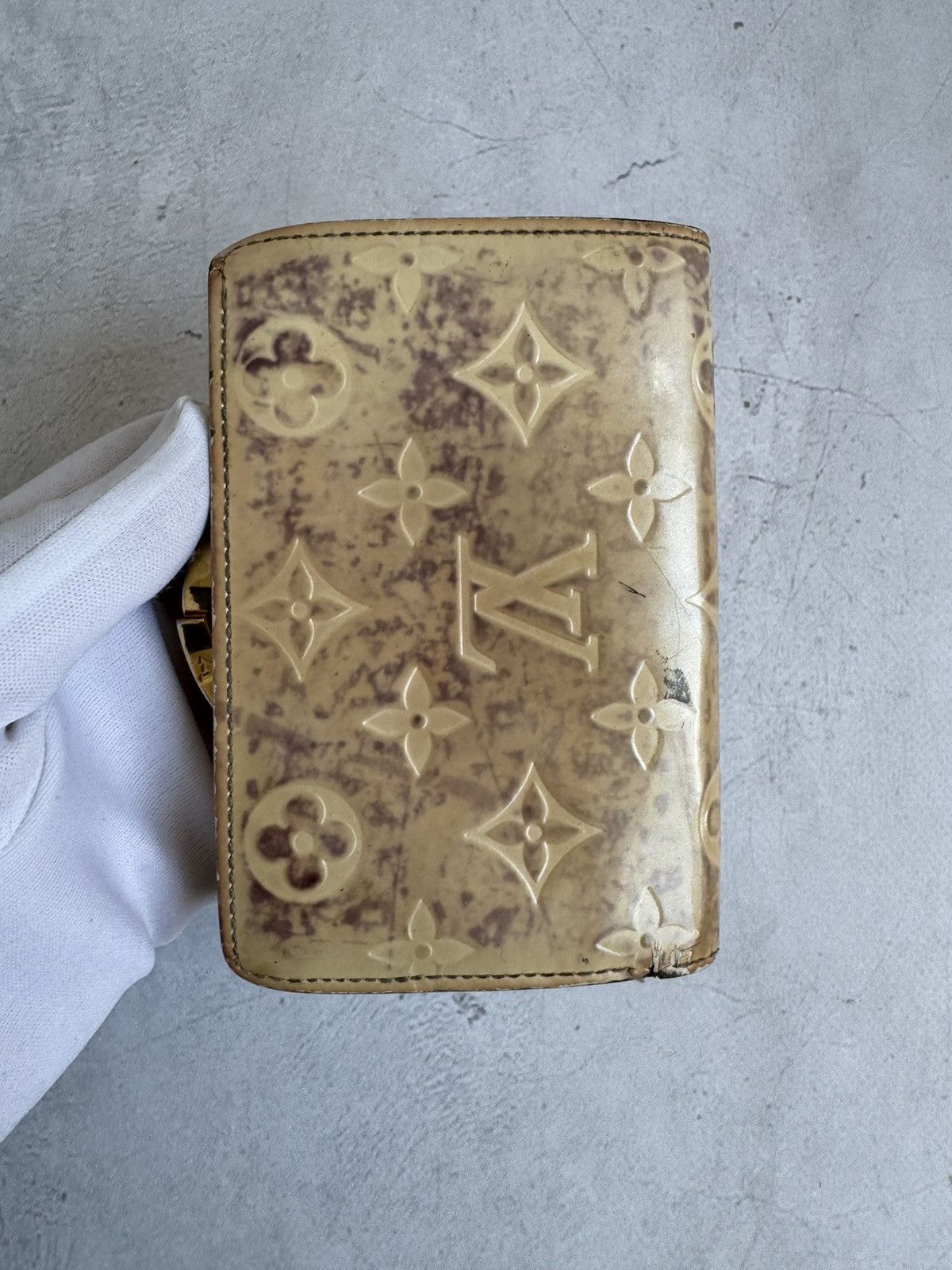 Louis Vuitton Louis Vuitton Vernis Monogram Wallet Size ONE SIZE - 14 Thumbnail