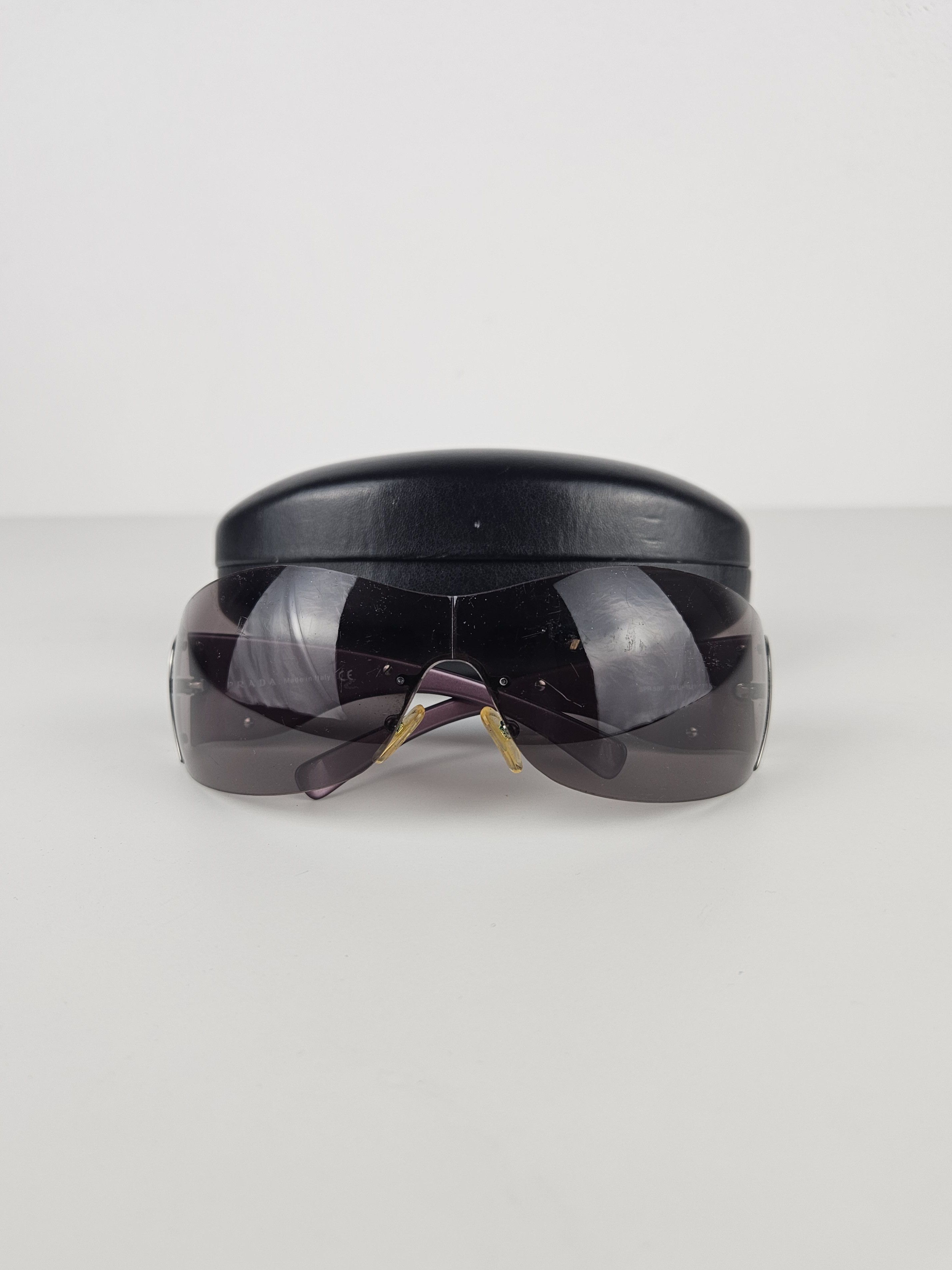 Prada Archive y2k Prada SPR58F wraparound flame sunglasses Size ONE SIZE - 9 Thumbnail
