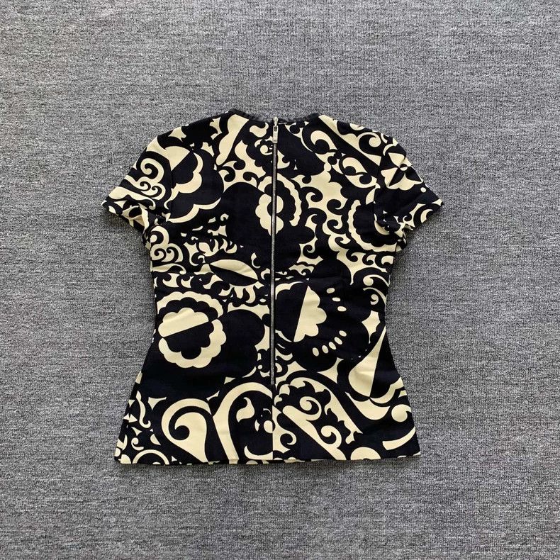 Louis Vuitton Louis Vuitton Back Zip Short Sleeve Size XXS / US 00 / IT 34 - 2 Thumbnail