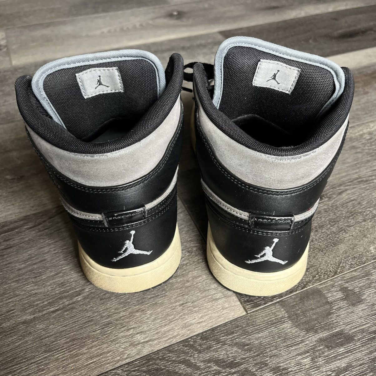 Nike × Vintage Vintage Air Jordan 1 Mid Cool Grey 364770-023 Shoes Size 7.5 Size US 7.5 / EU 40-41 - 4 Thumbnail