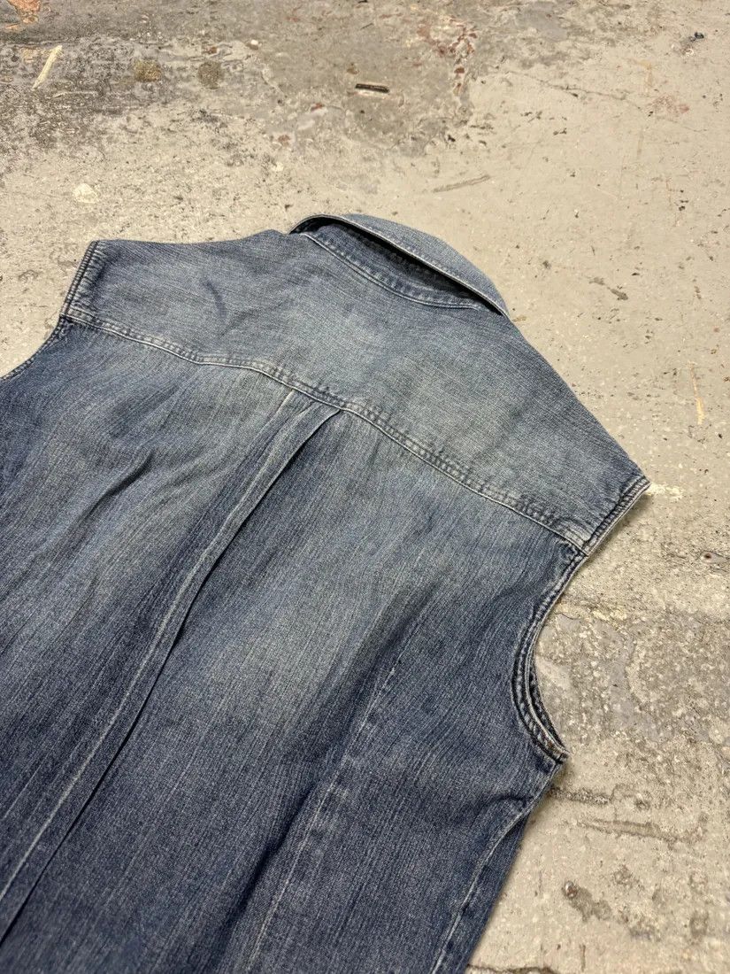 Designer × Dolce & Gabbana × Vintage 2000s Dolce & Gabbana Distressed Blue Denim Vest Size XS / US 0-2 / IT 36-38 - 6 Thumbnail