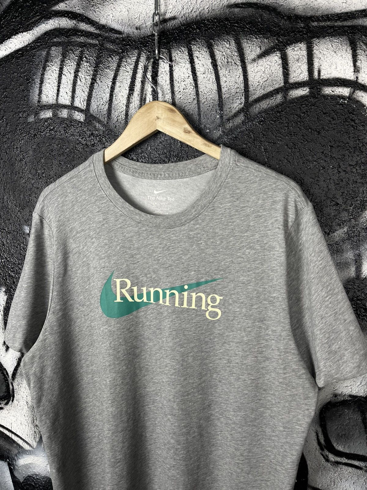 Nike Nike Running Dri-Fit T-Shirt Men’s Size L Size US L / EU 52-54 / 3 - 3 Thumbnail