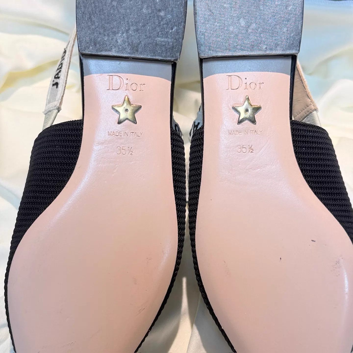 Dior Dior B&W Embroidered Logo Low Heel Pumps 35.5 99N Size US 5 / IT 35 - 7 Thumbnail