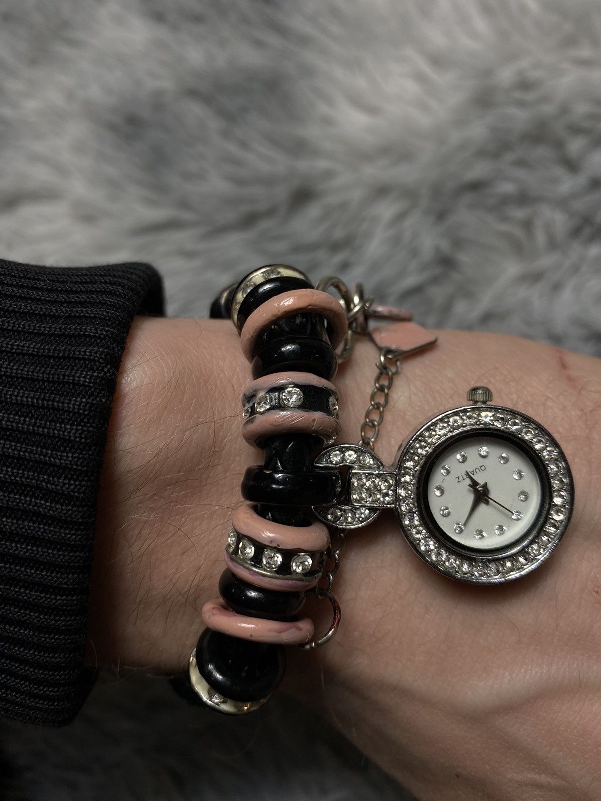 Japanese Brand × Jewelry × Vintage Charming Bracelet Watch with Hearts and Crystals Size ONE SIZE - 11 Thumbnail