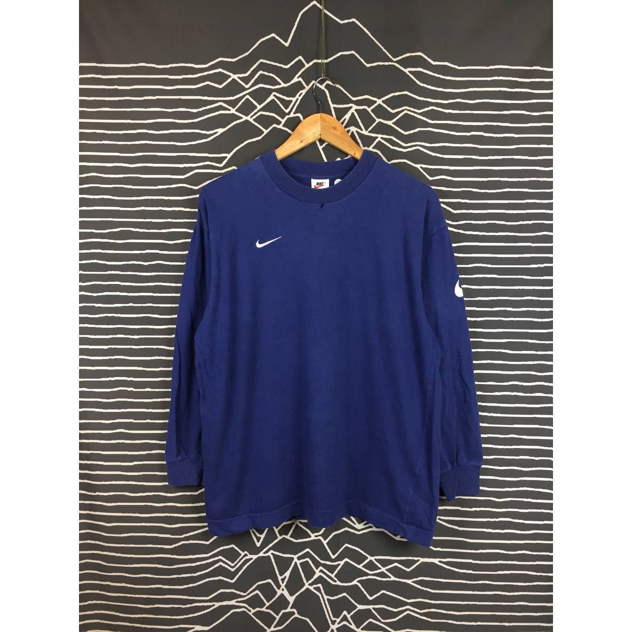 Nike × Vintage Vtg 90s Nike Swoosh Embroidered Logo Longsleeve Tee Size US L / EU 52-54 / 3 - 2 Thumbnail