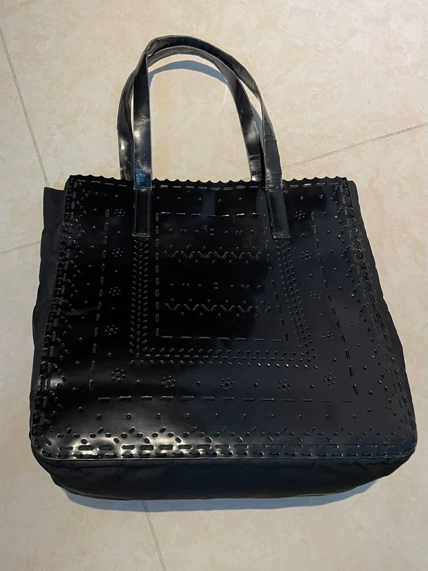 Prada PRADA Patent Leather Tote Black Carved Cutout Nylon Flaw Size ONE SIZE - 4 Thumbnail
