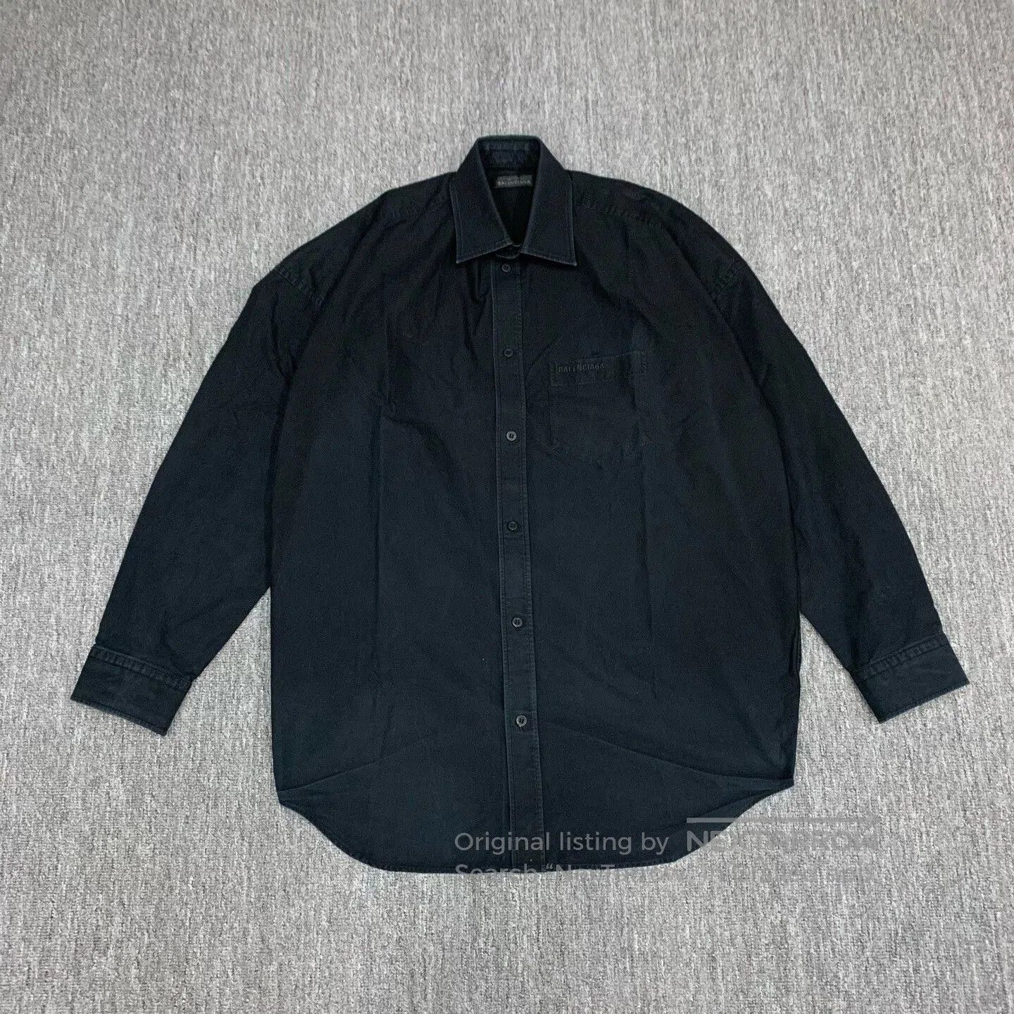 Balenciaga balenciaga black distressed button. Size US M / EU 48-50 / 2 - 1 Thumbnail