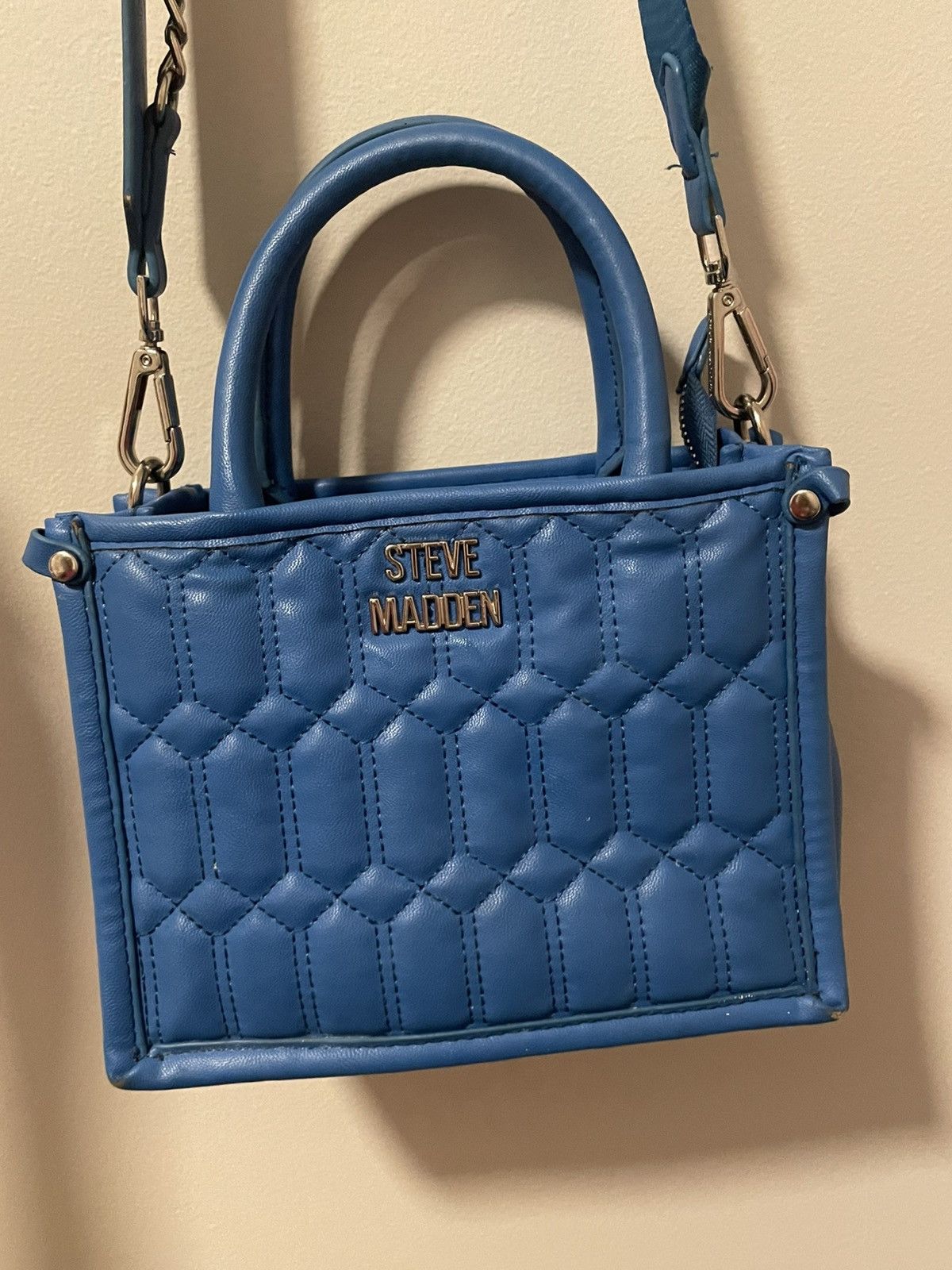 Steve Madden Steve Madden BNiko Convertible Crossbody Bag in blue Size ONE SIZE - 7 Thumbnail