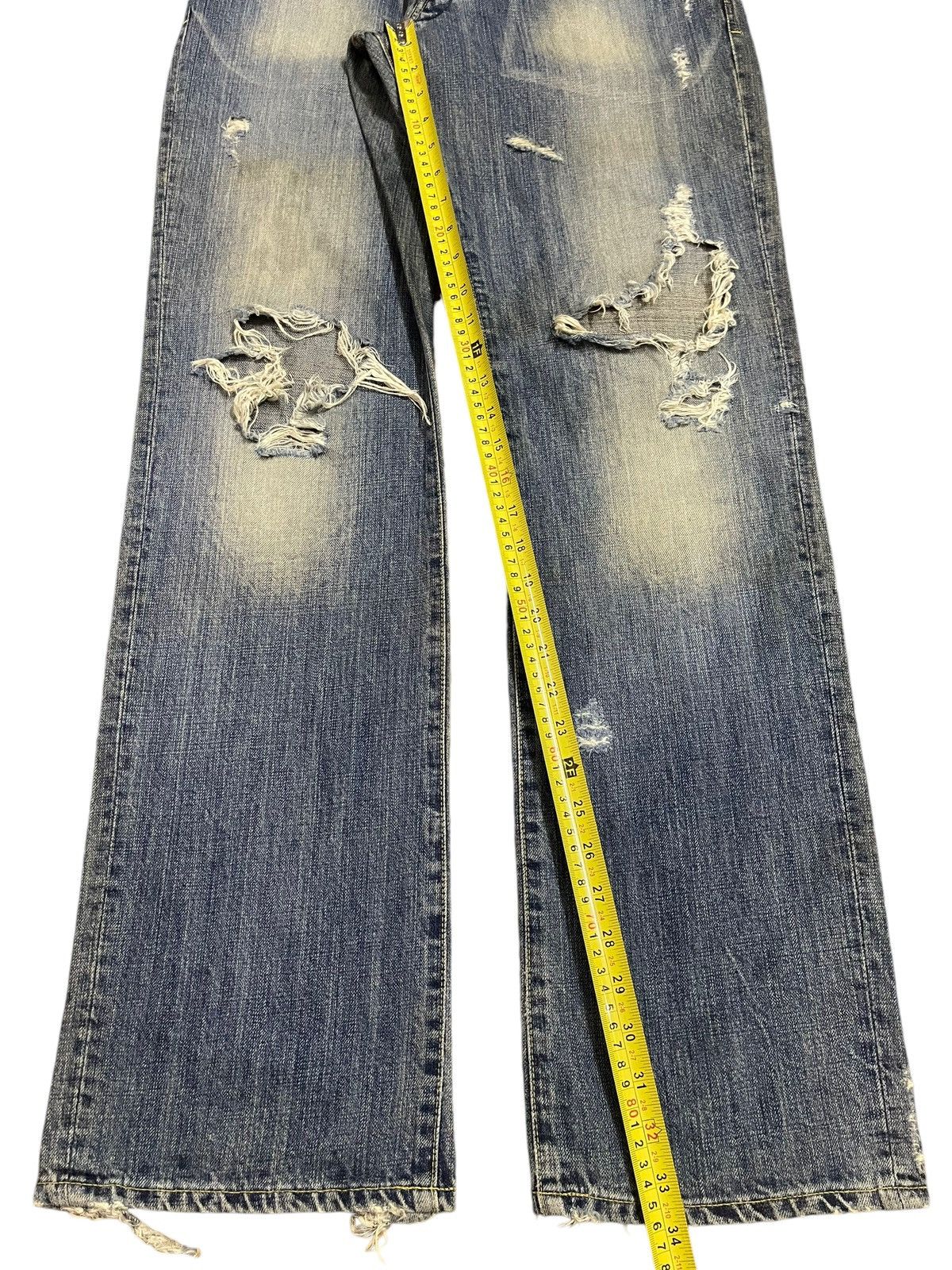 Blue Blue Japan Vintage Japanese Blue Way Bleached Distressed Baggy Jeans Size US 32 / EU 48 - 15 Thumbnail