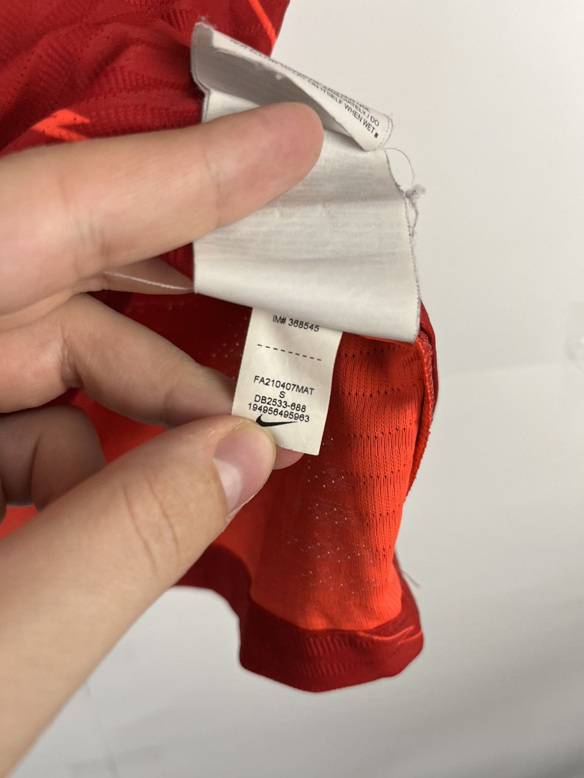 Nike Liverpool Nike 2021/2022 Football Home Jersey #4 Virgil Size US S / EU 44-46 / 1 - 11 Thumbnail