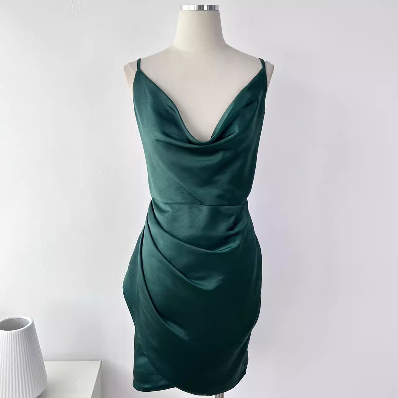 image of Vintage Temperament Sexy Slim Irregular Hemline Halter Dress in Green, Women's (Size Medium)