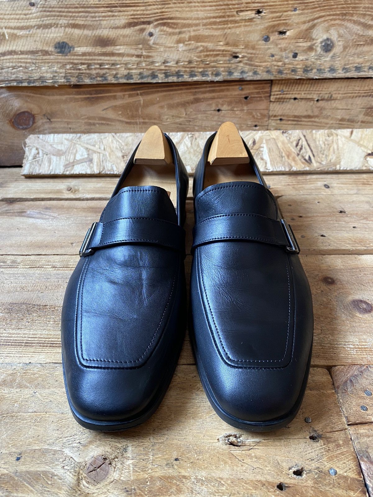 Prada Prada black leather dress shoes sz 8 Size US 9 / EU 42 - 2 Thumbnail