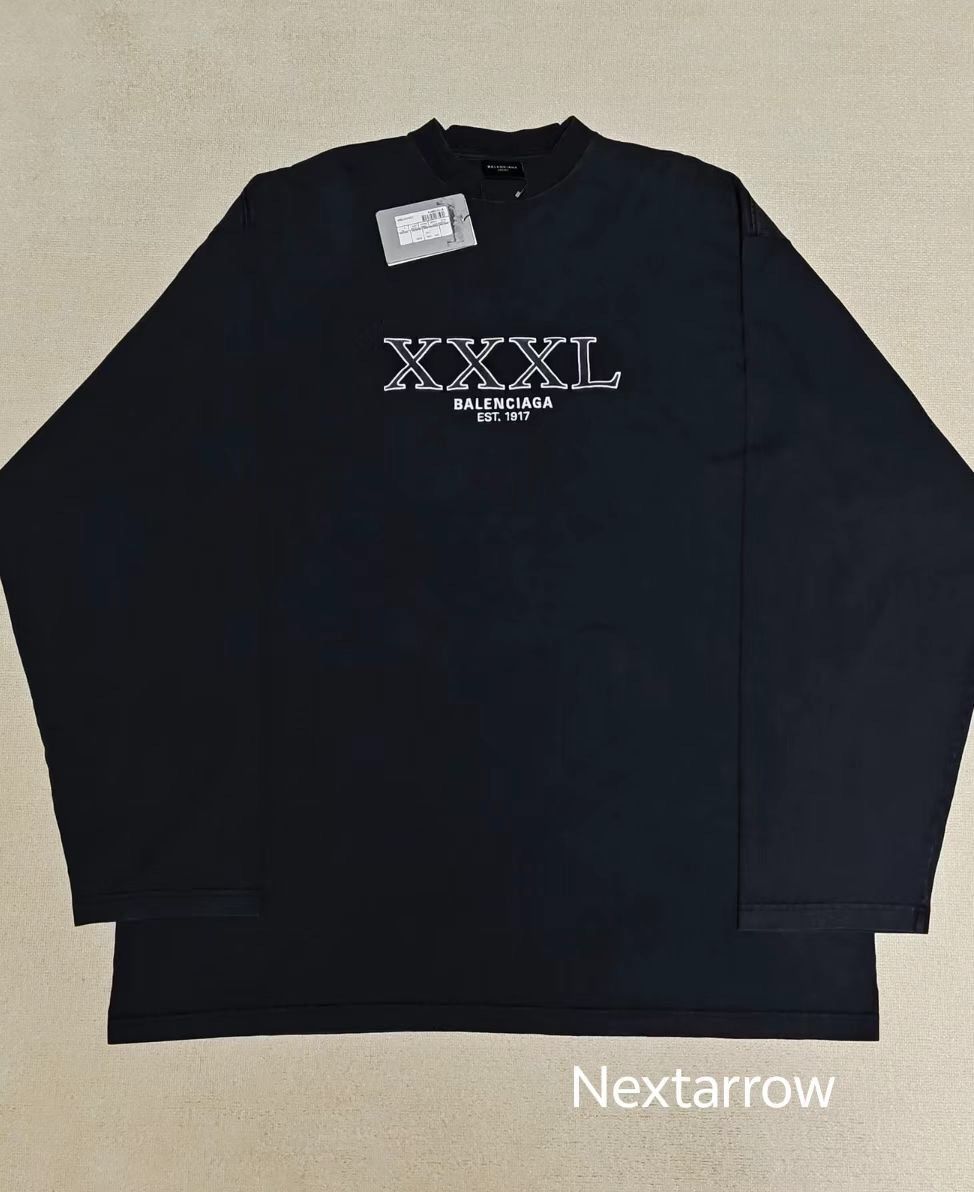 Balenciaga Balenciaga23ss XXXL round neck embroidered lon2412-Nextarrow Size US L / EU 52-54 / 3 - 1 Thumbnail