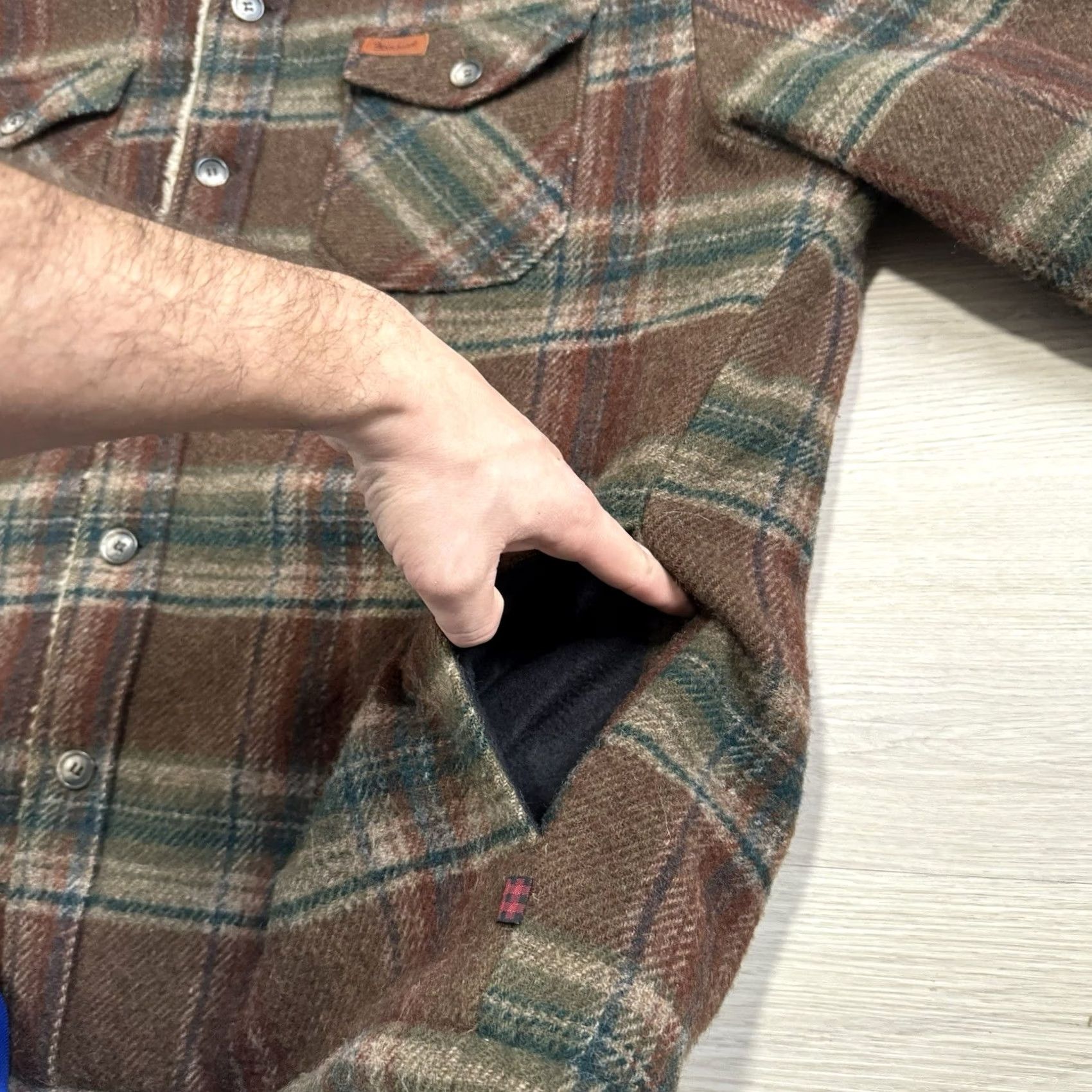 Vintage VINTAGE Woolrich Jacket Shacket Plaid Sherpa L Brown Green Button Up 90s Mens M L Size US L / EU 52-54 / 3 - 6 Thumbnail