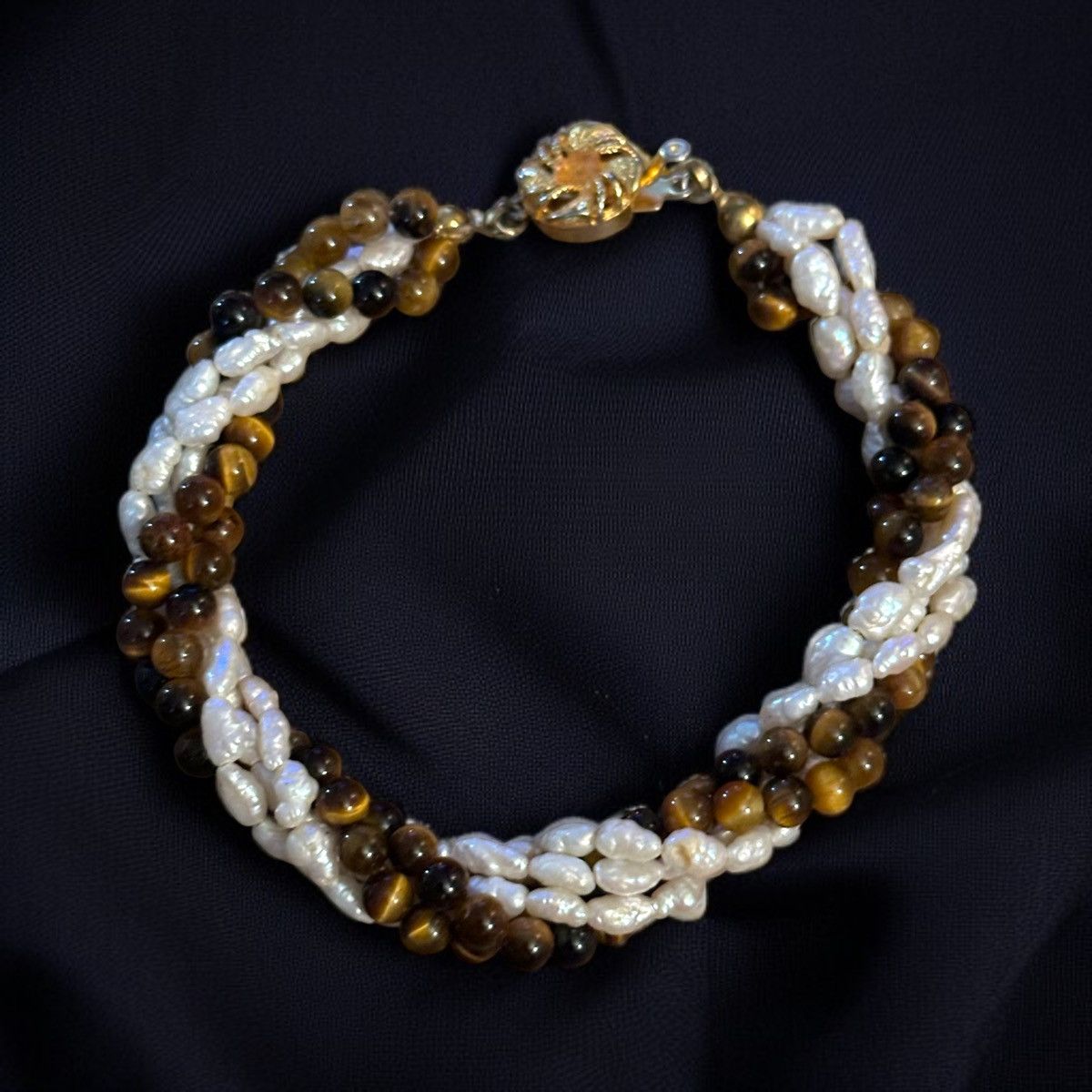 Vintage Vintage freshwater pearl & tigers eye twisted bracelet Size ONE SIZE - 1 Thumbnail