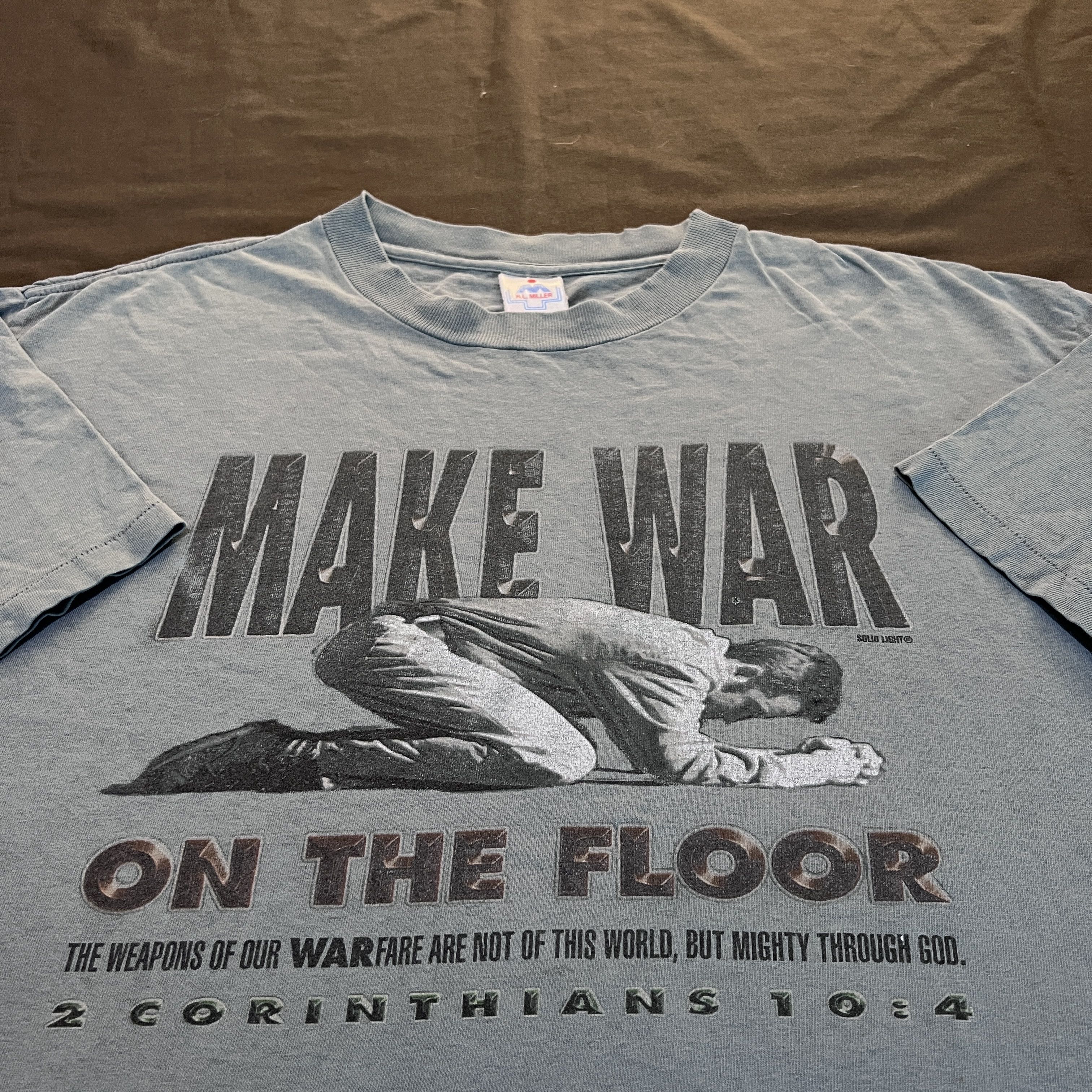 Vintage Vintage Make war on the floor Bible Holy God Jesus Tee Size US XL / EU 56 / 4 - 1 Thumbnail