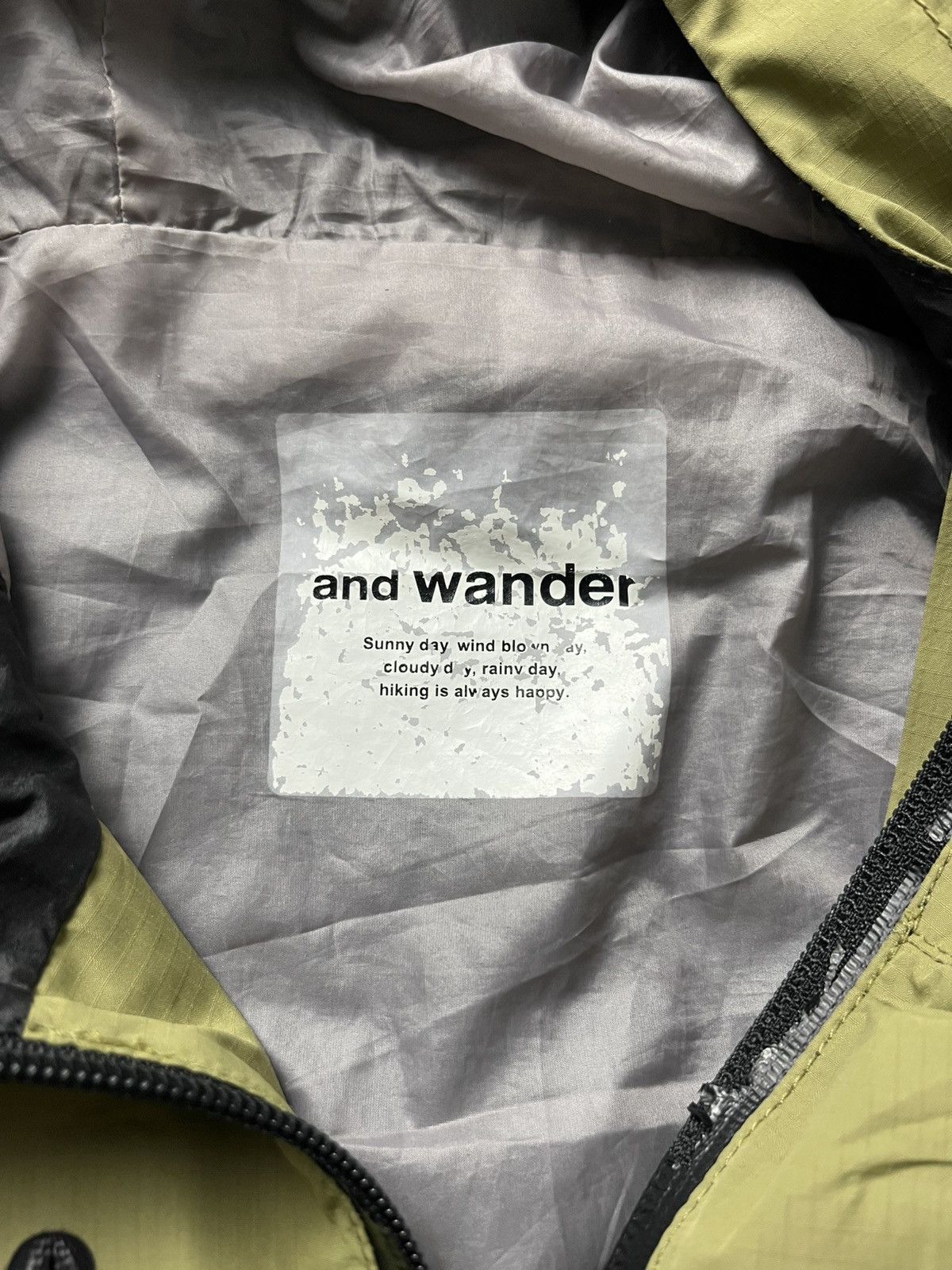 And Wander And Wander - AW/19 Event Dropping Pocket Rain Jacket Size US L / EU 52-54 / 3 - 12 Thumbnail