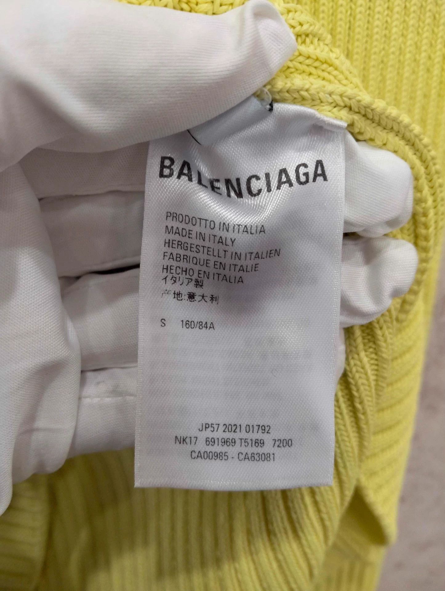 Balenciaga BALENCIAGA Base Layer T-Shirt Size S Size S / US 4 / IT 40 - 4 Thumbnail