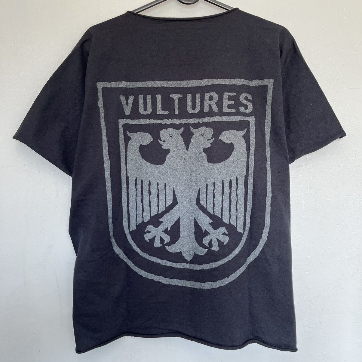 Yeezy Yeezy Vultures Short Sleeve Box Tee Black Size US L / EU 52-54 / 3 - 1 Thumbnail