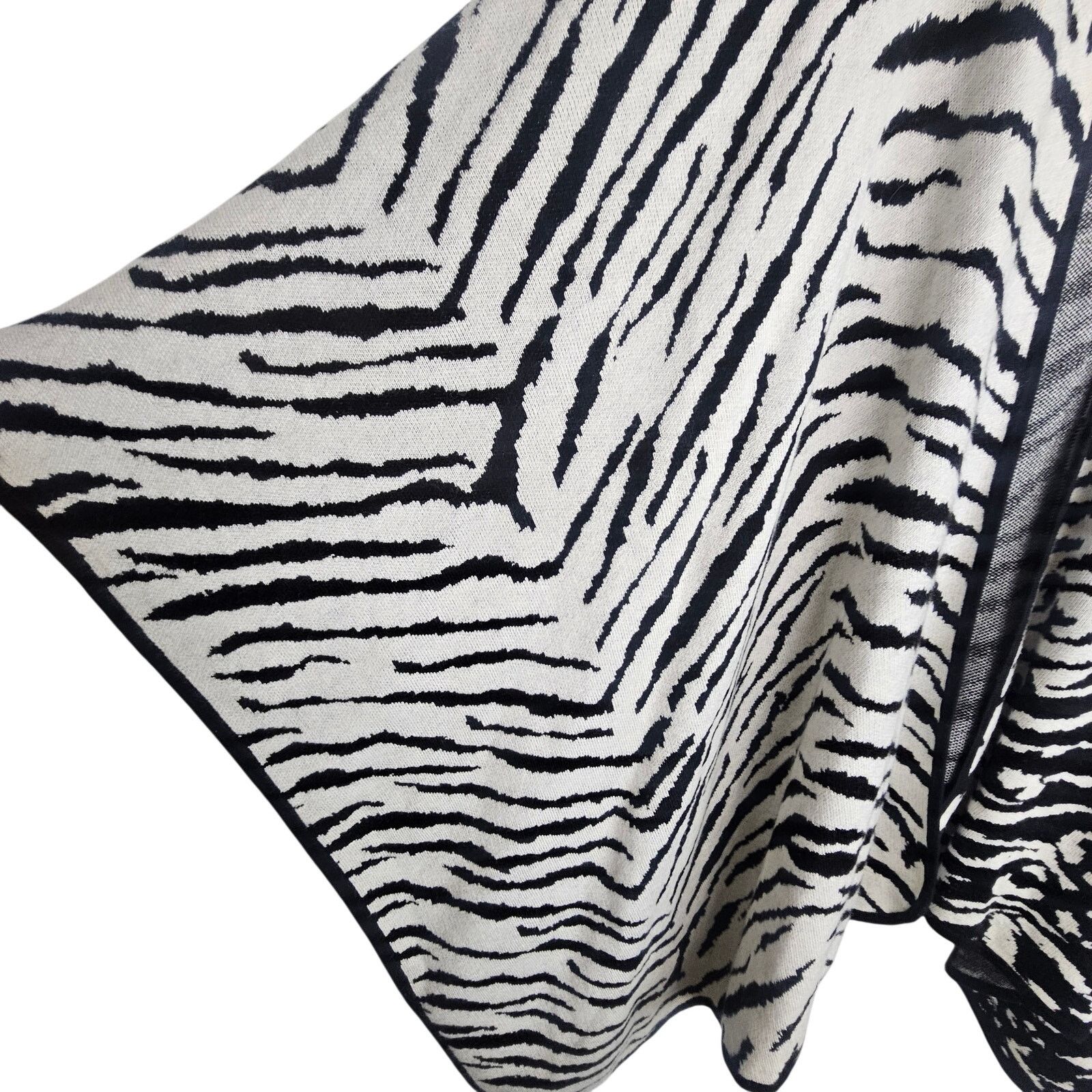White House Black Market White House Black Market Animal MIxed Media Wool Cashmere Size ONE SIZE - 4 Thumbnail