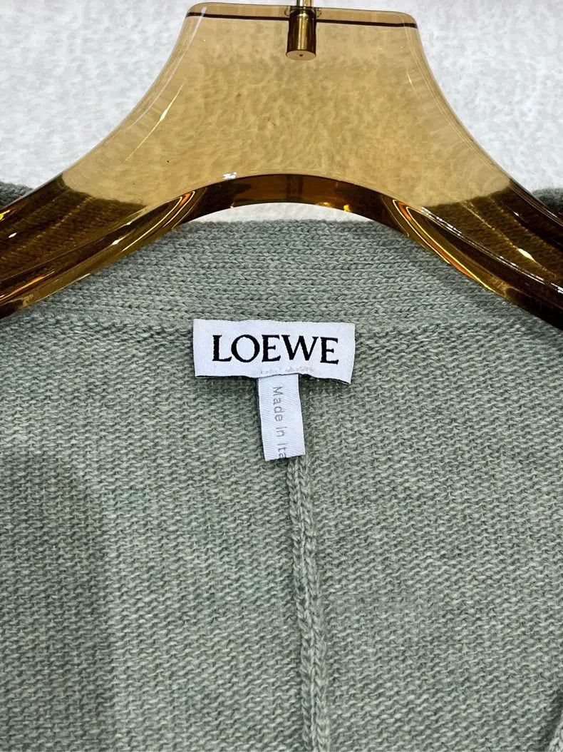 Loewe Loewe V-neck Asymmetric Deer Pattern Jacquard Long Sleeve Size S / US 4 / IT 40 - 3 Thumbnail