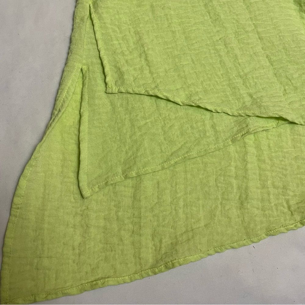Other Lulu B Green Asymmetrical Hemline Top Shirt Size S Size S / US 4 / IT 40 - 5 Thumbnail