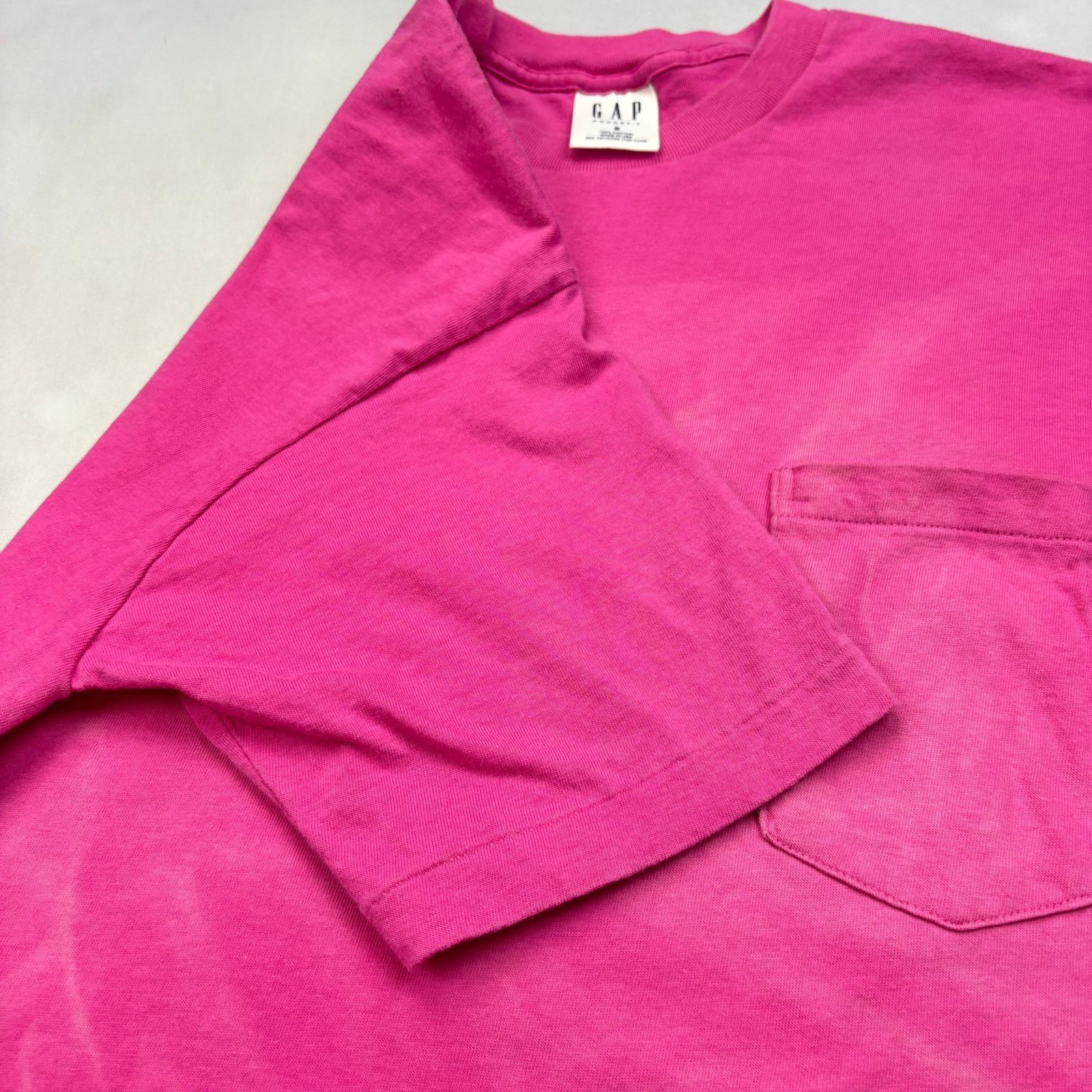 Gap Vintage 90s Gap Pocket T Shirt Pink Men's Small Selvedge Size US S / EU 44-46 / 1 - 8 Thumbnail