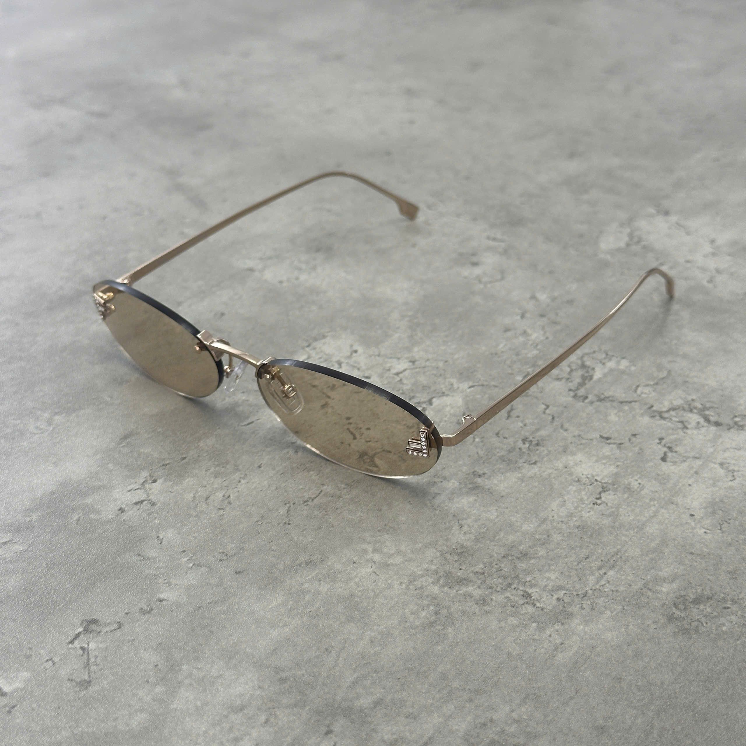 Fendi FENDI FE4075US 28Y Eyewear Size ONE SIZE - 1 Thumbnail
