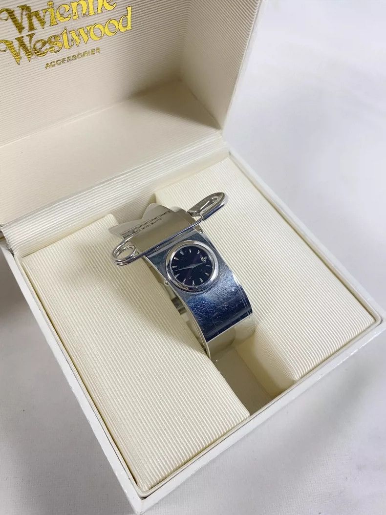 Vivienne Westwood Vivienne Westwood Watch with Minor Scratches Size ONE SIZE - 3 Thumbnail