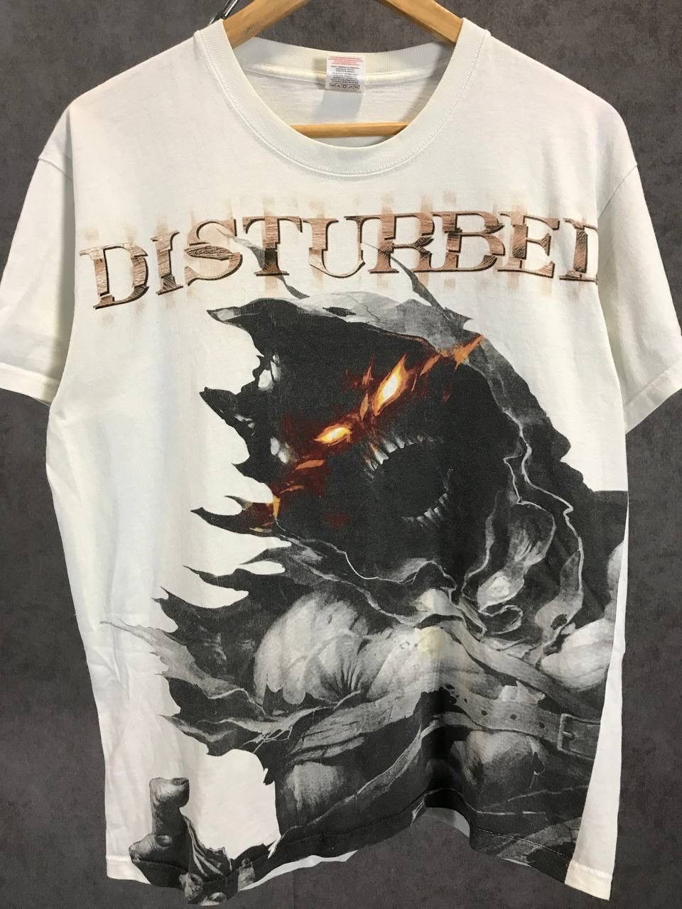 Band Tees Disturbed vintage rock band tee Size US M / EU 48-50 / 2 - 4 Thumbnail