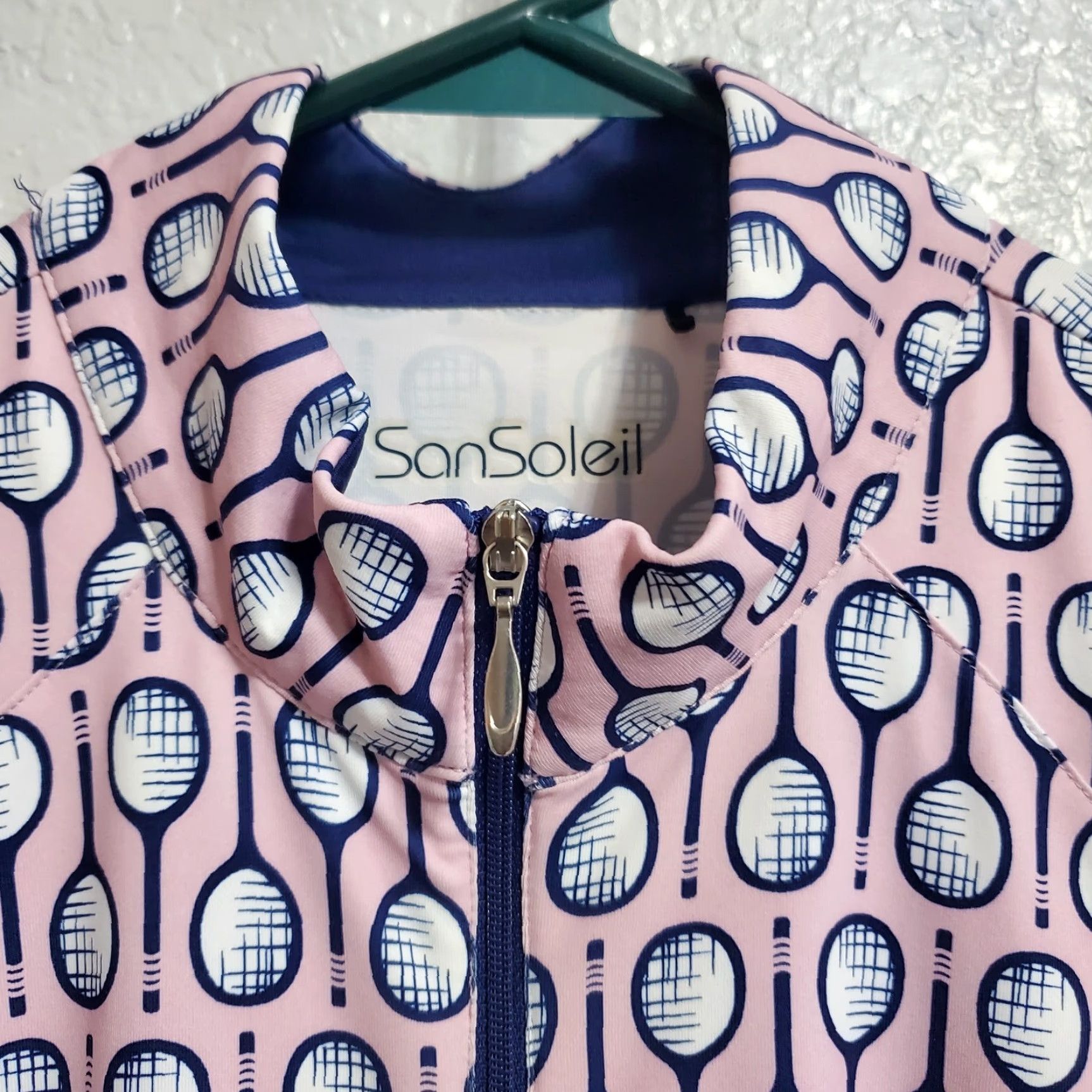 Pinko VINTAGE San Soleil Jacket Women M Pink Tennis Raquet Print Full Zip UV 50 Long Sleeve Size M / US 6-8 / IT 42-44 - 4 Thumbnail