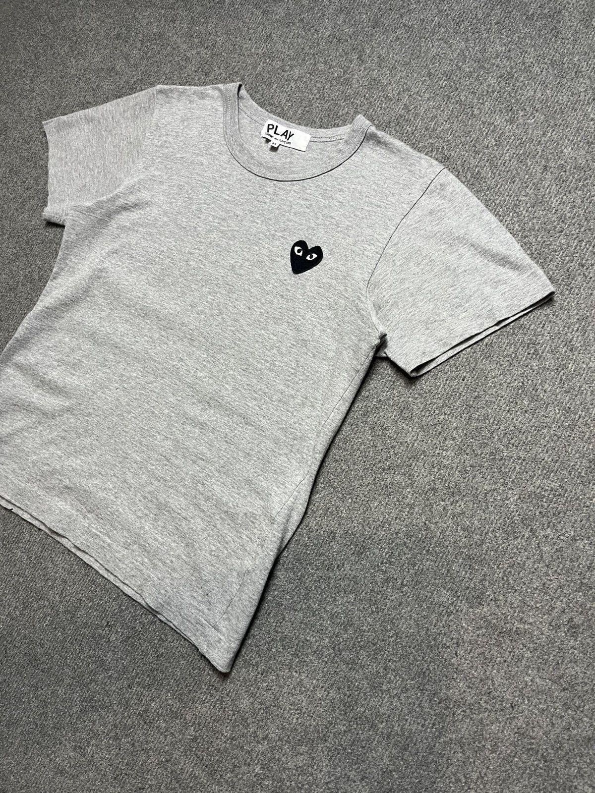 Comme des Garcons PLAY Comme Des Garcons Play T-shirt Size M / US 6-8 / IT 42-44 - 3 Thumbnail