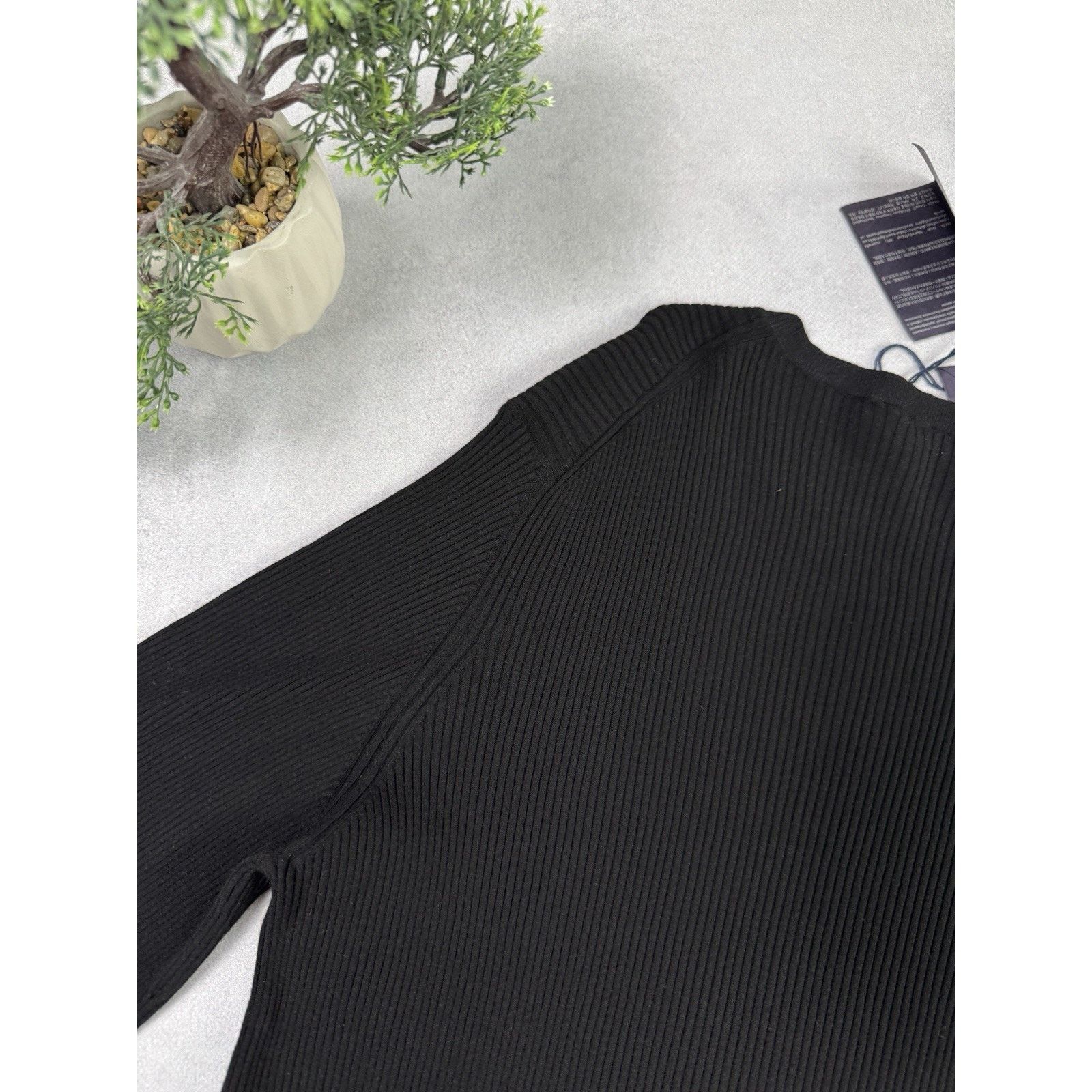 Prada NWT Prada Black Sweater Size 54 (cn180/92A) Black Women Size XL / US 12-14 / IT 48-50 - 13 Thumbnail