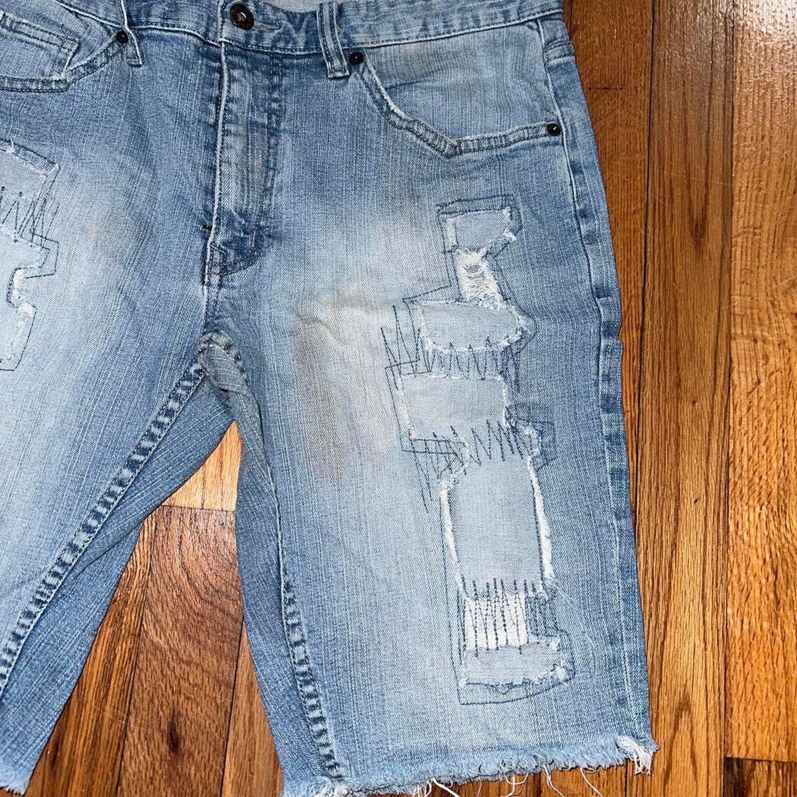TRUKFIT Trukfit Denim Distressed Cut Off Denim Jorts Skate size 32 Size US 32 / EU 48 - 7 Thumbnail