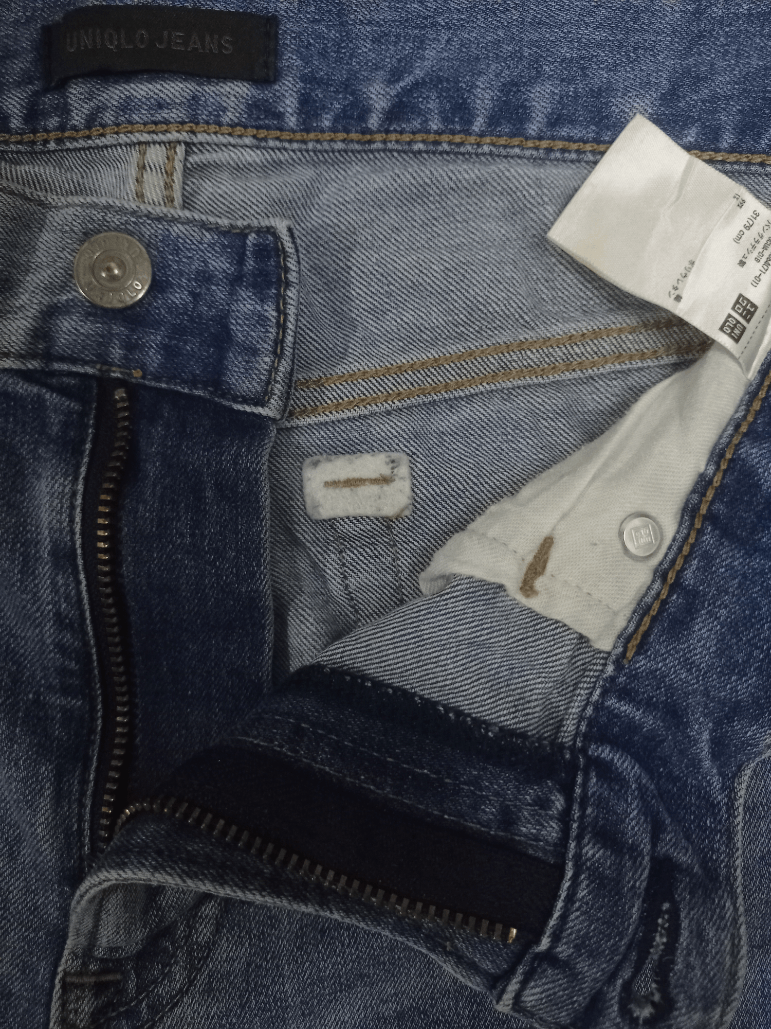 Japanese Brand × Uniqlo Vintage Uniqlo Blue Wash Distressed Patched Jeans 33x28 Size US 33 - 5 Thumbnail