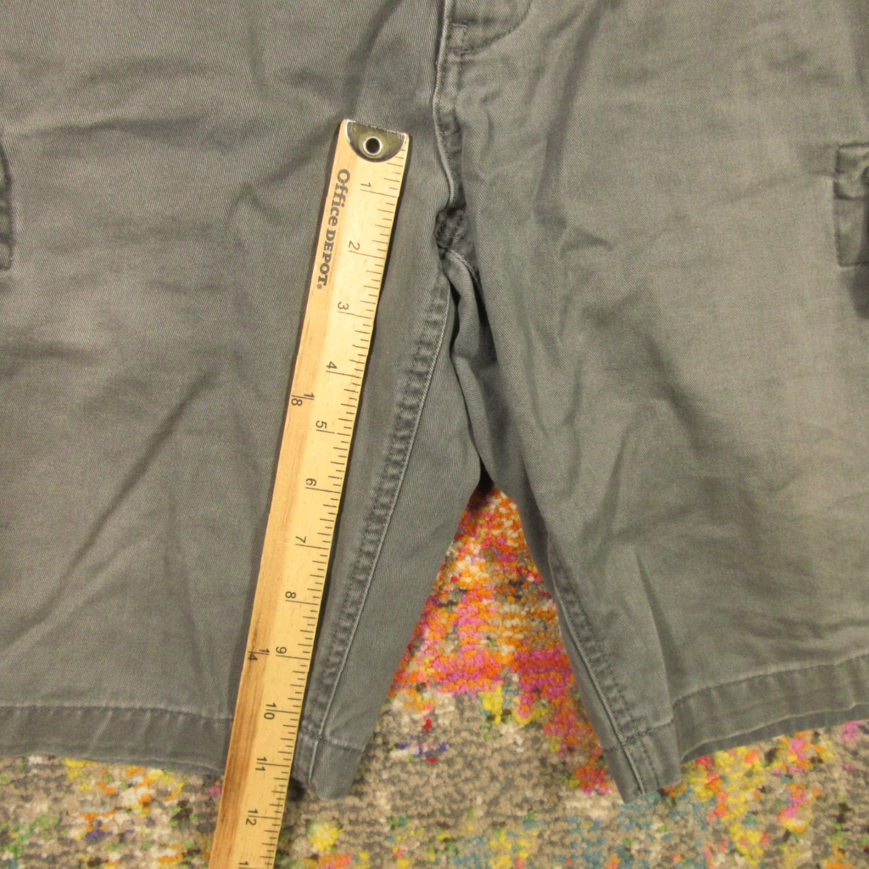 Eddie Bauer Eddie Bauer Shorts Mens 39 Gray Cotton Canvas Cargo Pocket Outdoor Outdoor Hiking Casual Mid 39in Waist Regular Flat Front Zip Cargo Pockets Mens Size US 39 - 7 Thumbnail