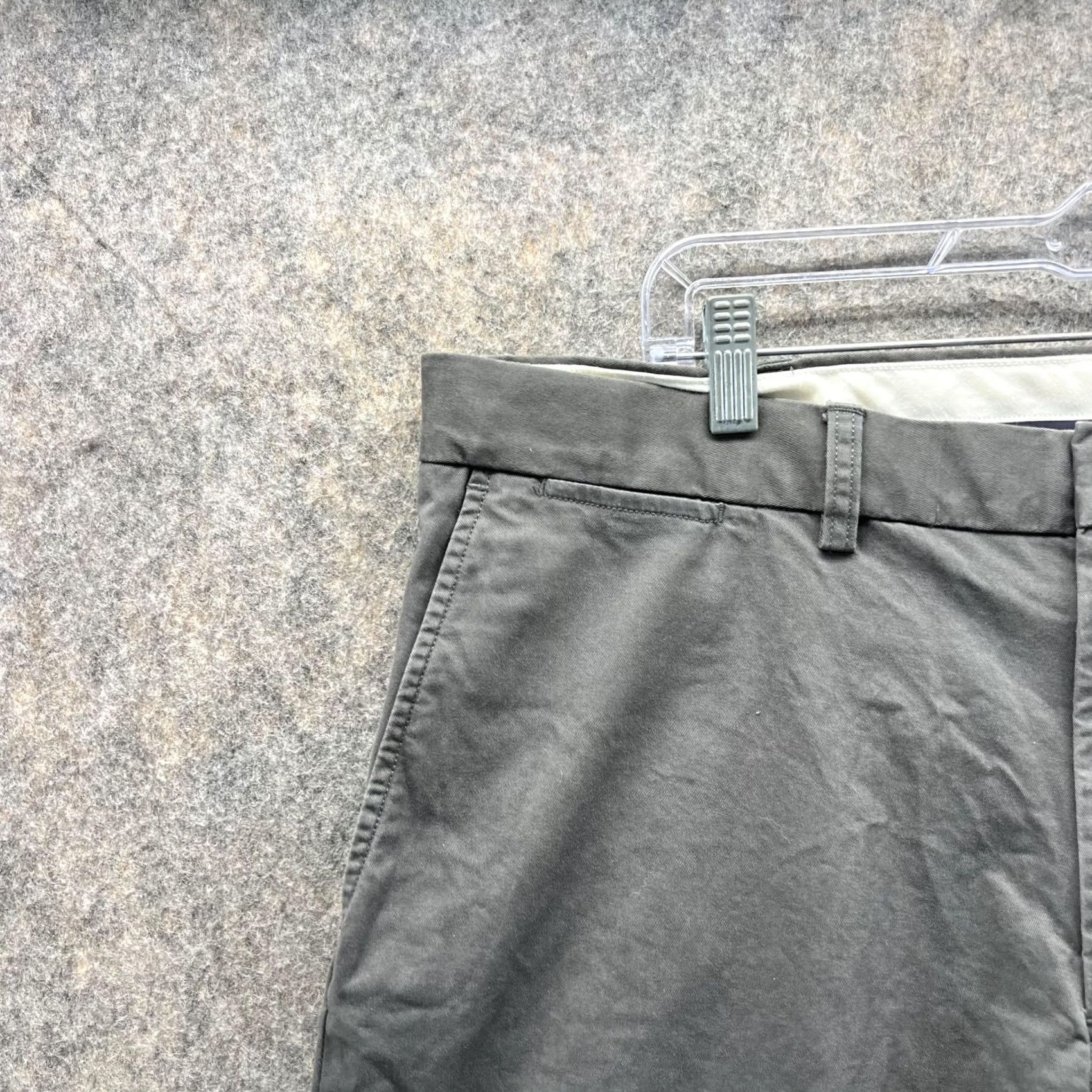 Polo Ralph Lauren Polo Ralph Lauren Pants Men 38x32 Gray Chino Flat Front Stretch Classic Size US M / EU 48-50 / 2 - 3 Thumbnail