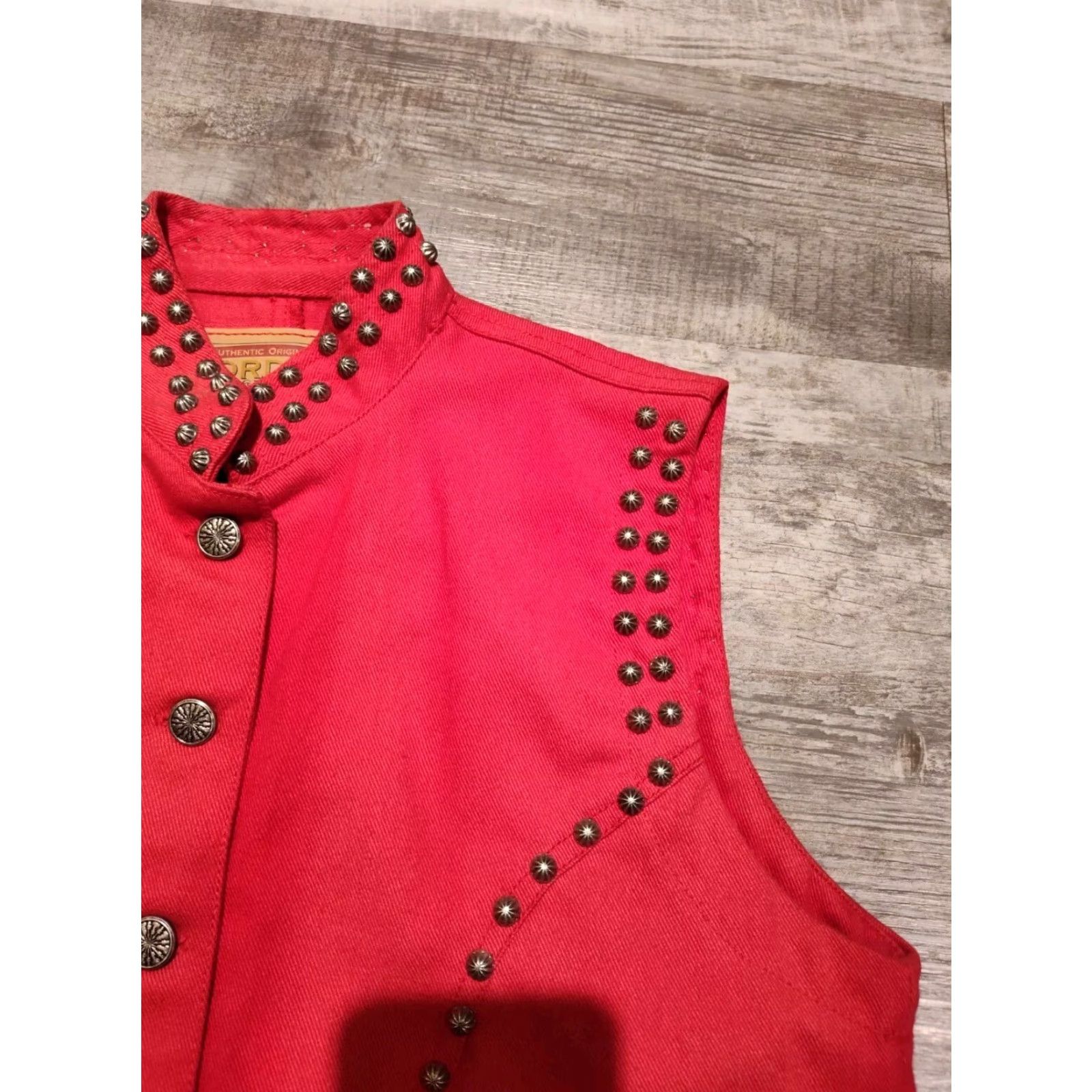 Denime VINTAGE Gordon James Denim Vest Women's Medium Red Western Rodeo Studded 80s Cowboy Sleeveless Size 32" / US 10 / IT 46 - 4 Thumbnail