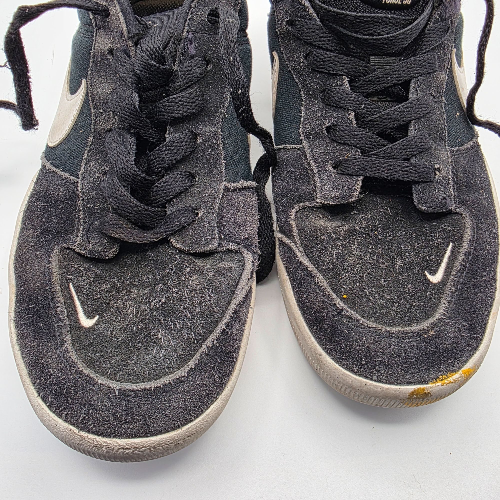 Nike Nike SB Force 58 Men Size 7 Black White Skateboard Skate Sho Size US 7 / EU 40 - 10 Thumbnail
