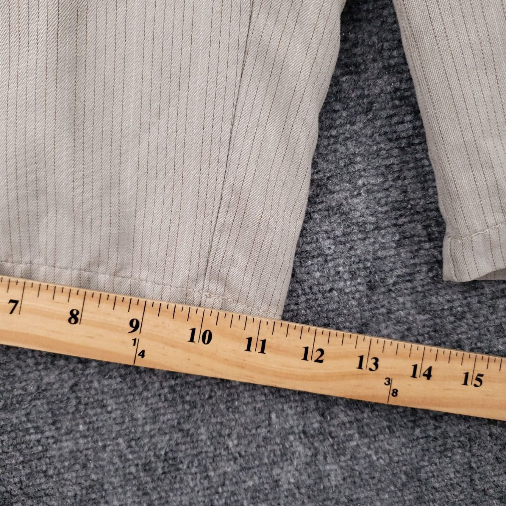 O'Neill VINTAGE O'Neill Shorts Mens 32 Gray Striped Chino Bermuda Zip Fly Y2K Shorts Mens Gray Striped Chino Bermuda Zip Fly Y2K Size US 32 / EU 48 - 4 Thumbnail