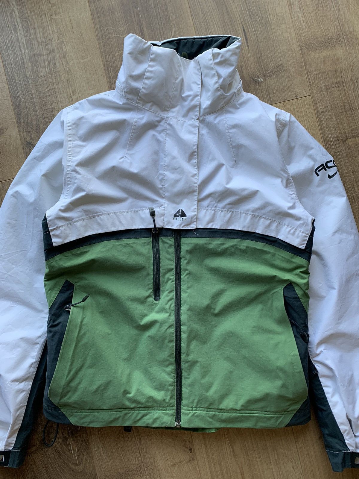 Nike ACG Vintage Nike ACG Jacket Size L / US 10 / IT 46 - 3 Thumbnail