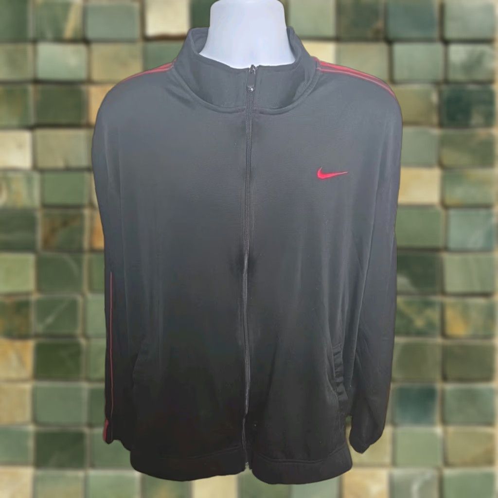 Nike VINTAGE Nike Track Jacket Full Zip Sweatshirt Mock Neck Black Red Striped Mens XL Size US XL / EU 56 / 4 - 1 Thumbnail