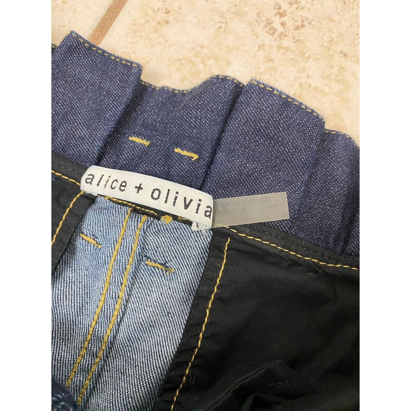 Alice + Olivia Alice + Olivia Denim Jeans Paper Bag Size 6 Tie Belt Wide Size 28" / US 6 / IT 42 - 2 Thumbnail