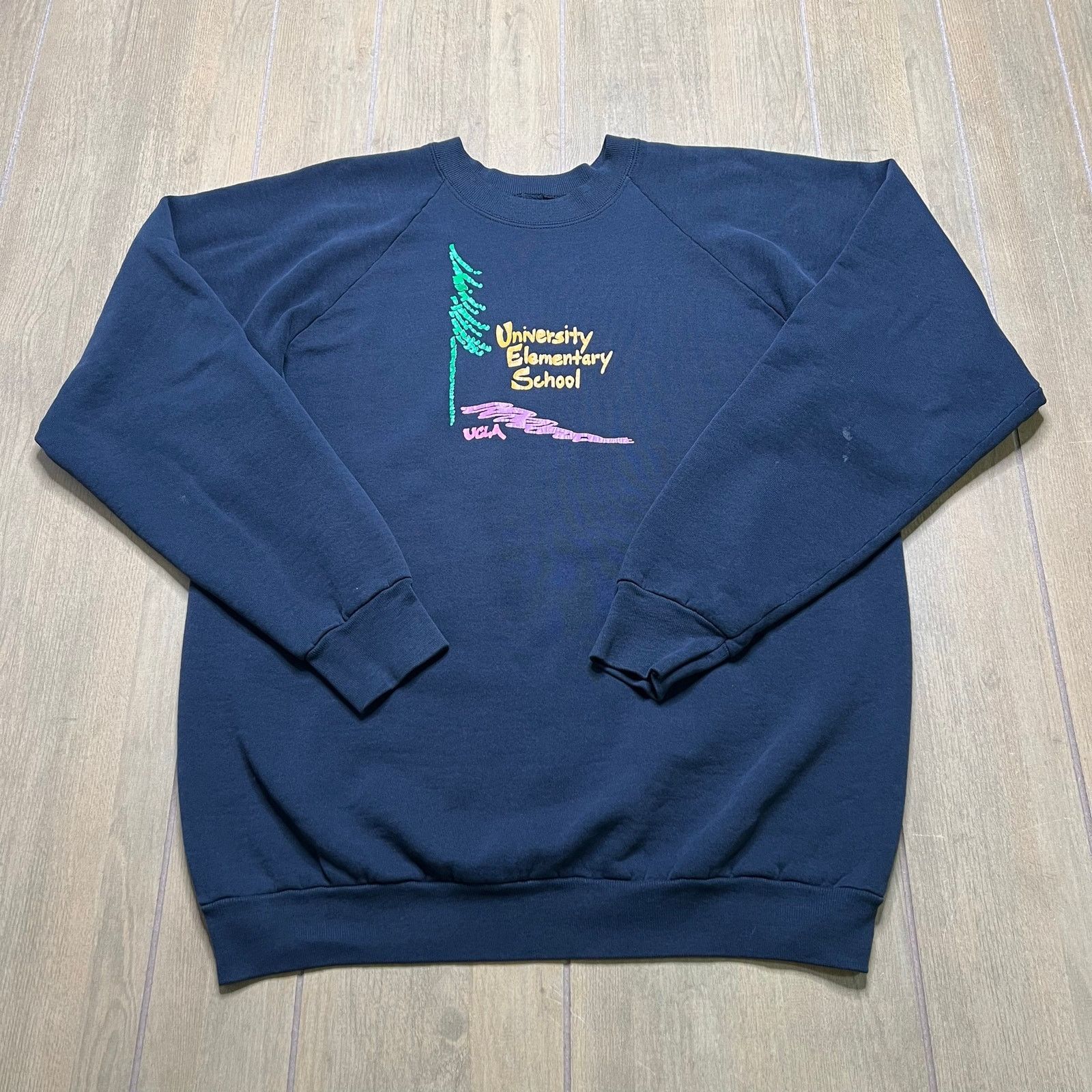 Vintage Vintage UCLA University Elementary School Crewneck Large Size US L / EU 52-54 / 3 - 1 Thumbnail