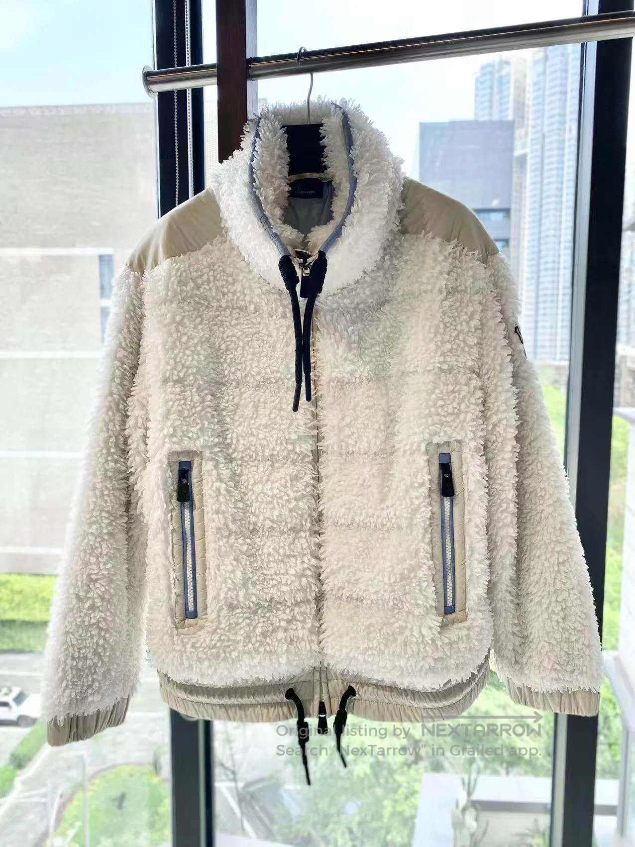 Moncler Moncler Lambwool teddy coat| Size L / US 10 / IT 46 - 2 Thumbnail