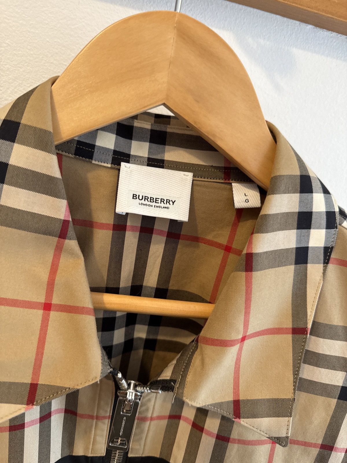 Burberry Burberry light jacket Size US L / EU 52-54 / 3 - 4 Thumbnail