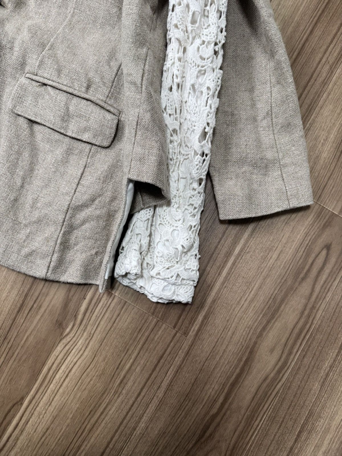 Comme des Garcons Comme des Garçons SS26 Deconstructed Lace Panel Linen Blazer Size US S / EU 44-46 / 1 - 6 Thumbnail